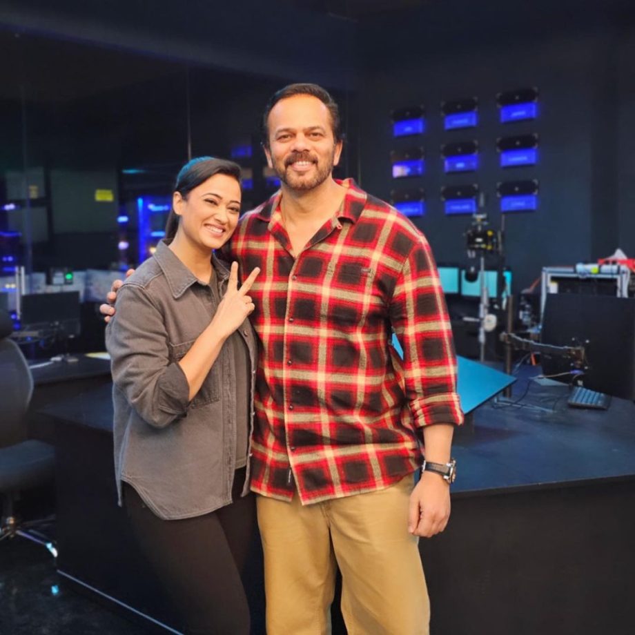Shweta Tiwari Is All Smiles With 'The Man' Rohit Shetty In BTS Photos From 'Indian Police Force' Set 852989