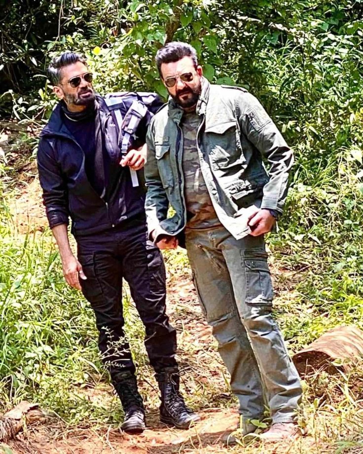 Suniel Shetty Reunites With Old Bestie Sanjay Dutt, Show Their Action Mode In Photos 854062