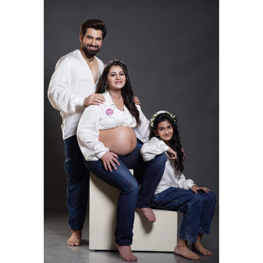 Tollywood star Jeet and wife Mohna Madnani are expecting their second child, drop heartwarming pictures 855930