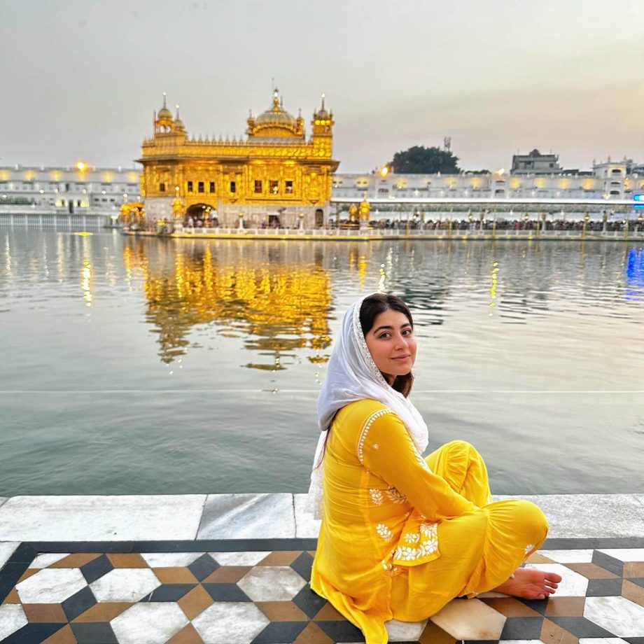 Aditi Bhatia visits the Golden Temple ahead of her birthday 864461