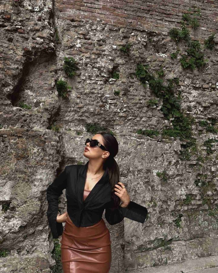 Avneet Kaur takes Italy by storm with a chic brown leather outfit 858933