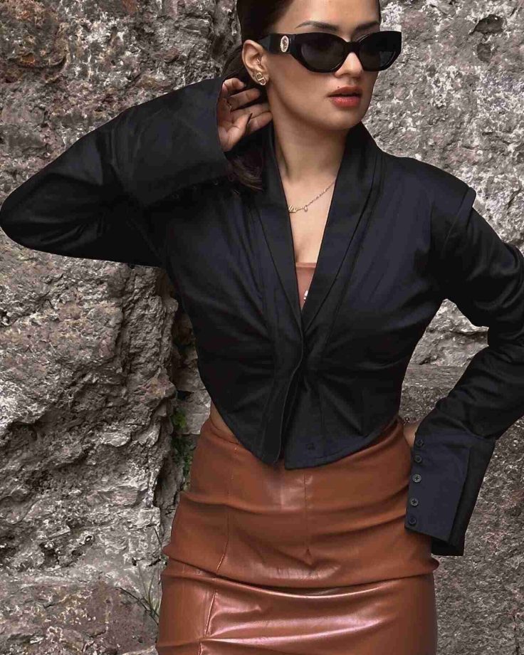 Avneet Kaur takes Italy by storm with a chic brown leather outfit 858927