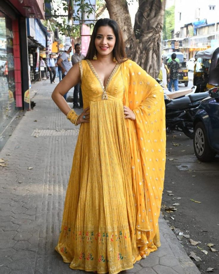 Bhojpuri actress Monalisa looks divine in deep neck yellow embellished salwar  suit [Photos]