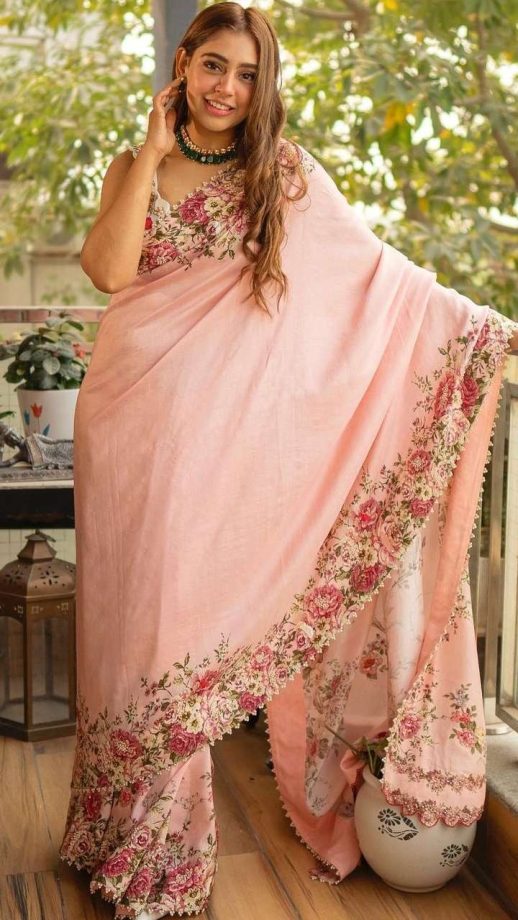 Flow festive this season in designer sarees! Mouni Roy, Rashami Desai & Niti Taylor’s picks 860889