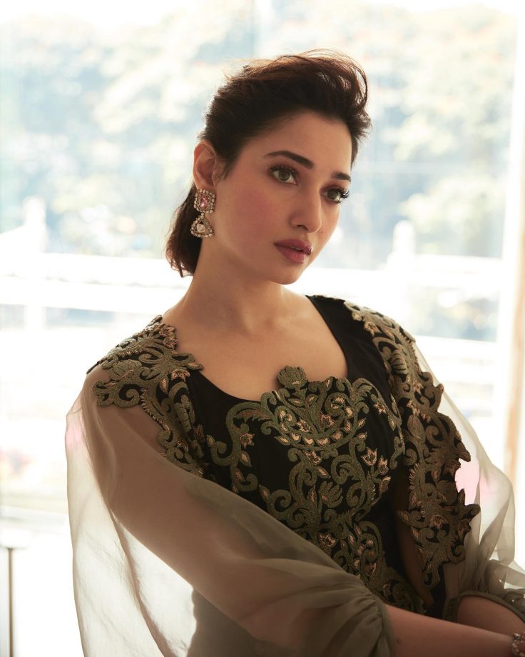 In Photos: Tamannaah Bhatia turns muse in black embellished ethnic gown 864501