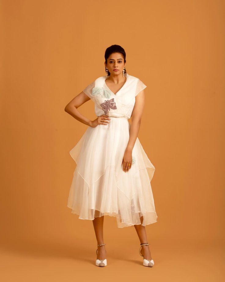 Jawan Divas Priya Mani, Ridhi Dogra, And Sanya Malhotra Ace Contemporary Style; Bodycon To Gown 858130