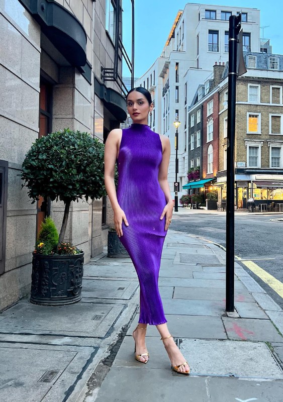 Manushi Chhillar Personifies Grace In Vacation Fashion, Bodycon Dress To Co ord Set 861839