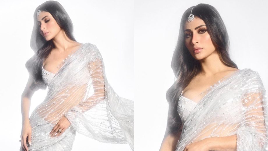 Mouni Roy And Shraddha Arya Are 'Glitter' And 'Glam' In Saree, Take A Look 865233