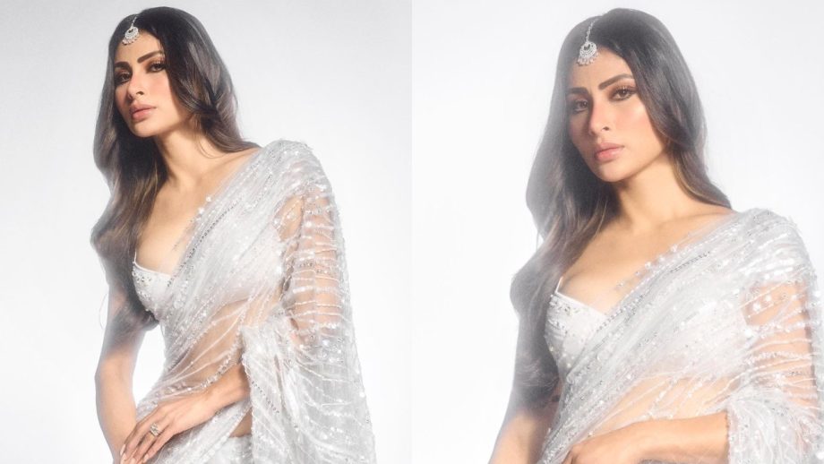 Mouni Roy And Shraddha Arya Are 'Glitter' And 'Glam' In Saree, Take A Look 865232