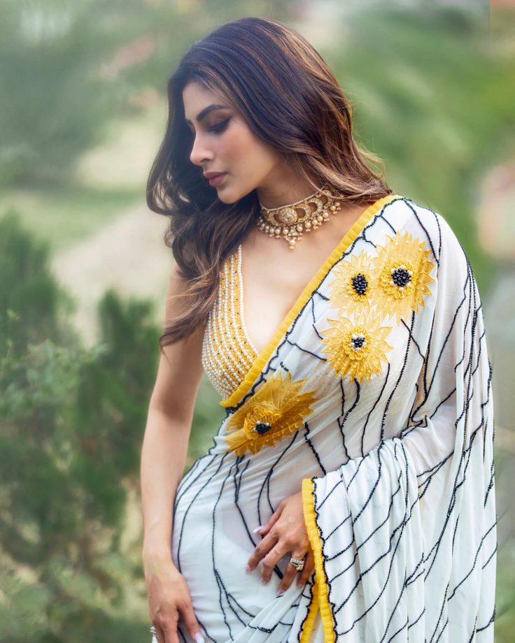 [Photos] Mouni Roy Slays In Modern-Day White Sarees And Sultry Blouse Design, Take Cues 858514