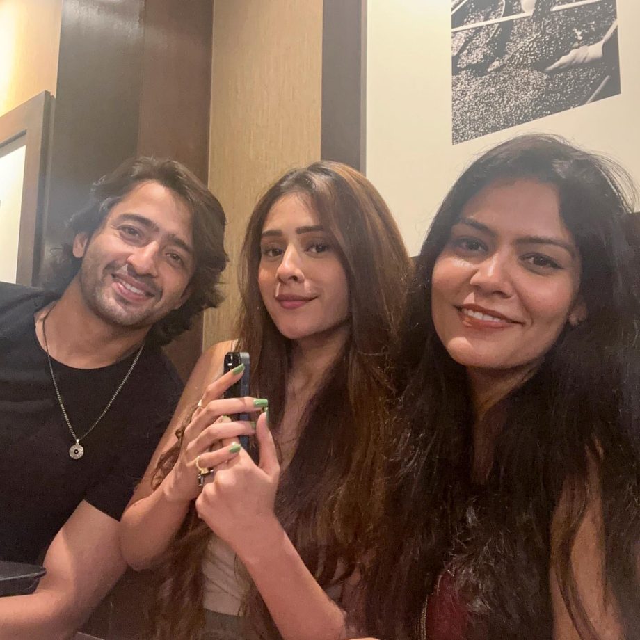 Shaheer Sheikh Puts Up A Series of Pictures; Calls Them His 'Favourites' 865740