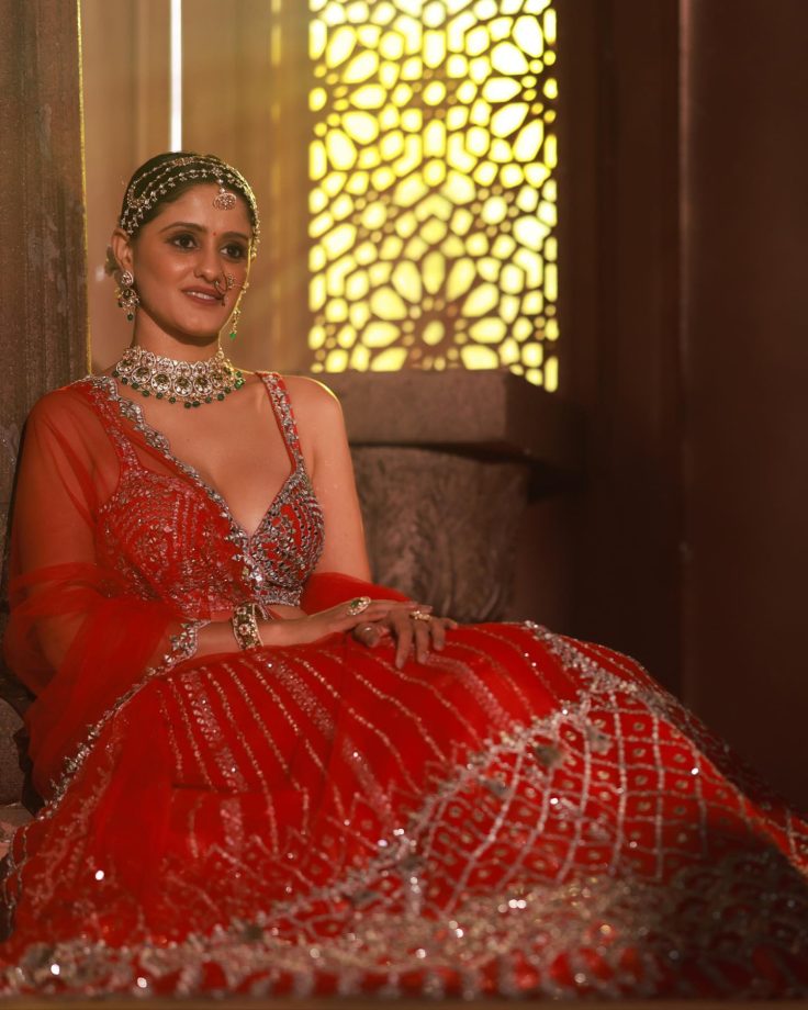 Wedding Lehenga Tips: Ayesha Singh, Shraddha Arya And Shehnaaz Gill 858677