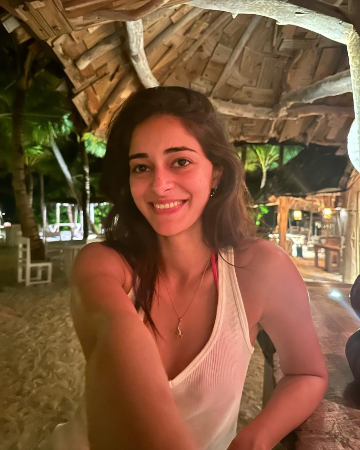 Ananya Panday's Unique Halloween With A Witch On The Beach; Check Here 866042
