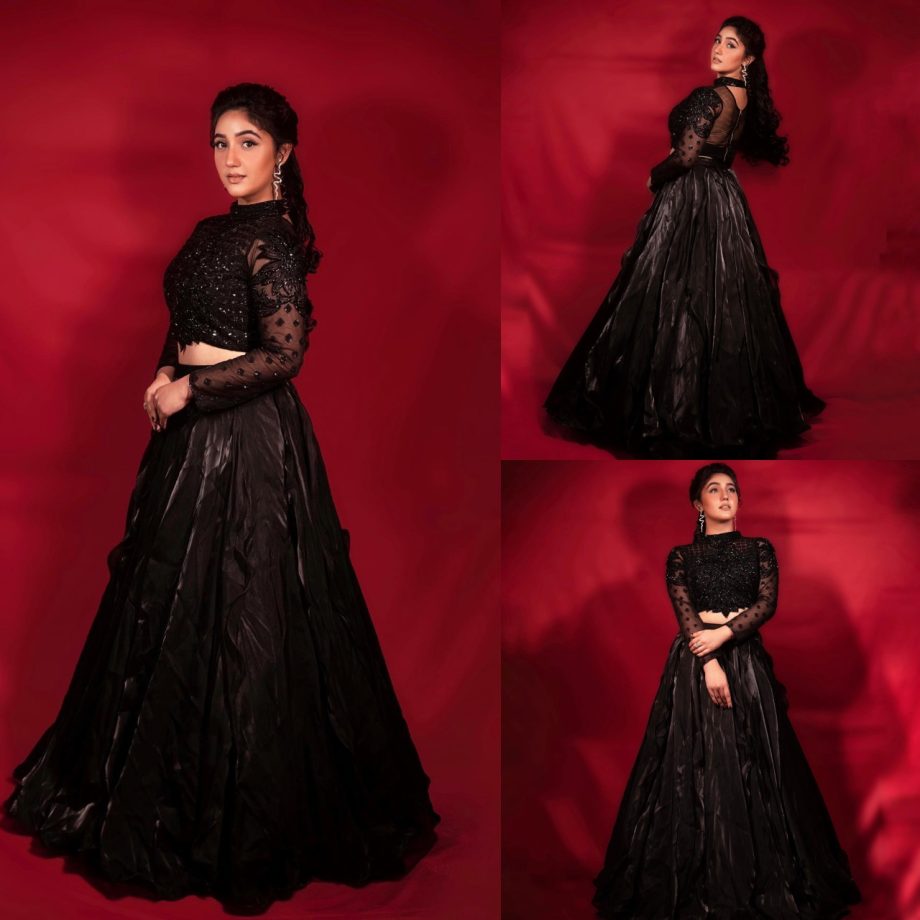 In Photos: Ashnoor Kaur goes all glitter in designer black ensemble 869259