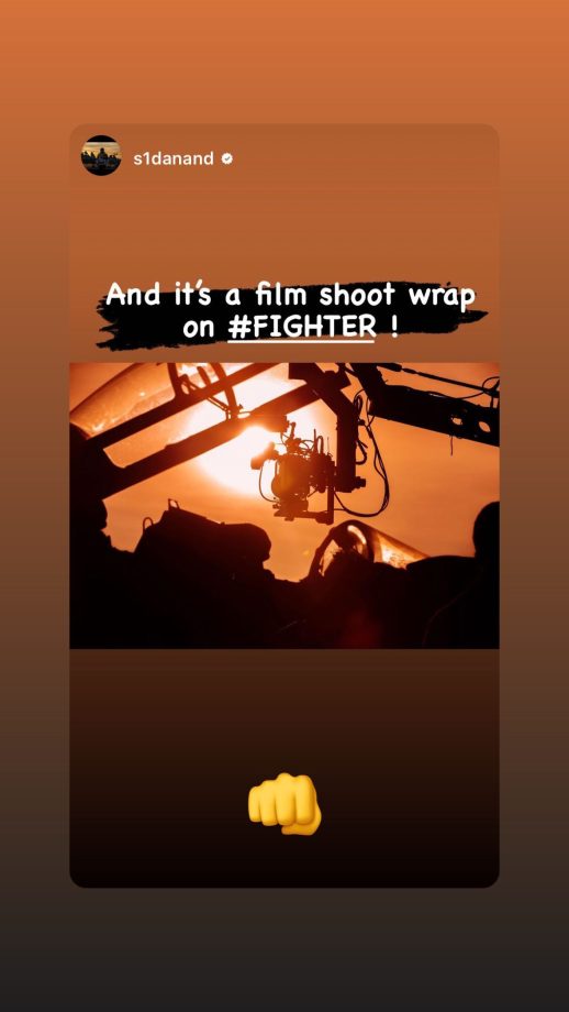 It's a film wrap for Hrithik Roshan and Deepika Padukone starrer India’s first aerial action film 'Fighter'! 866231