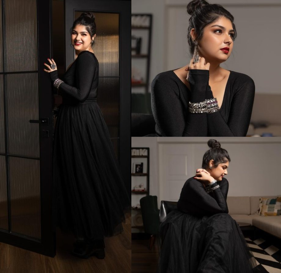 Stunner! Anshula Kapoor owns the deep plunge neck in black flared gown dress 871255