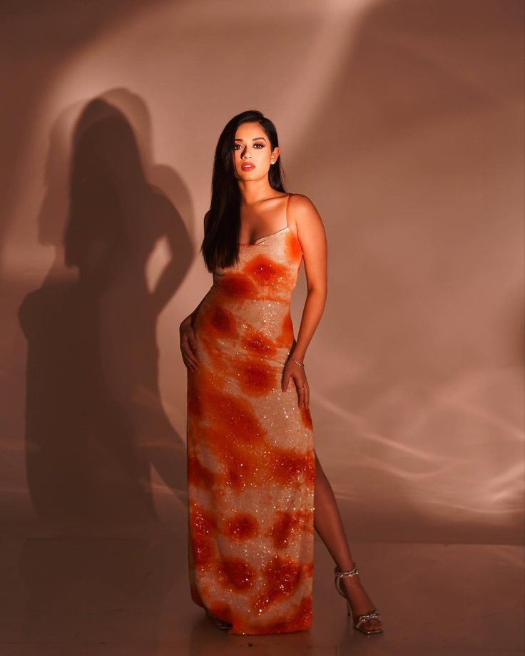 Too Hot To Handle! Jannat Zubair In Sequin Thigh-high Slit Dress, See Photos 867608