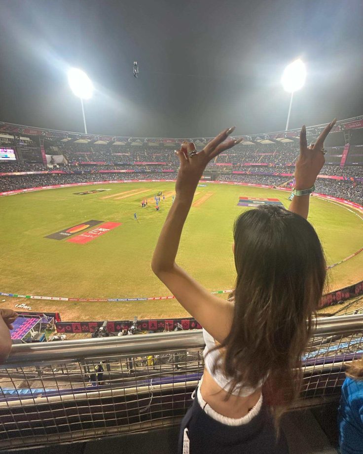 Viral Photos: Mouni Roy and Suraj Nambiar’s post-game rendezvous after India’s win leaves internet awed 869134