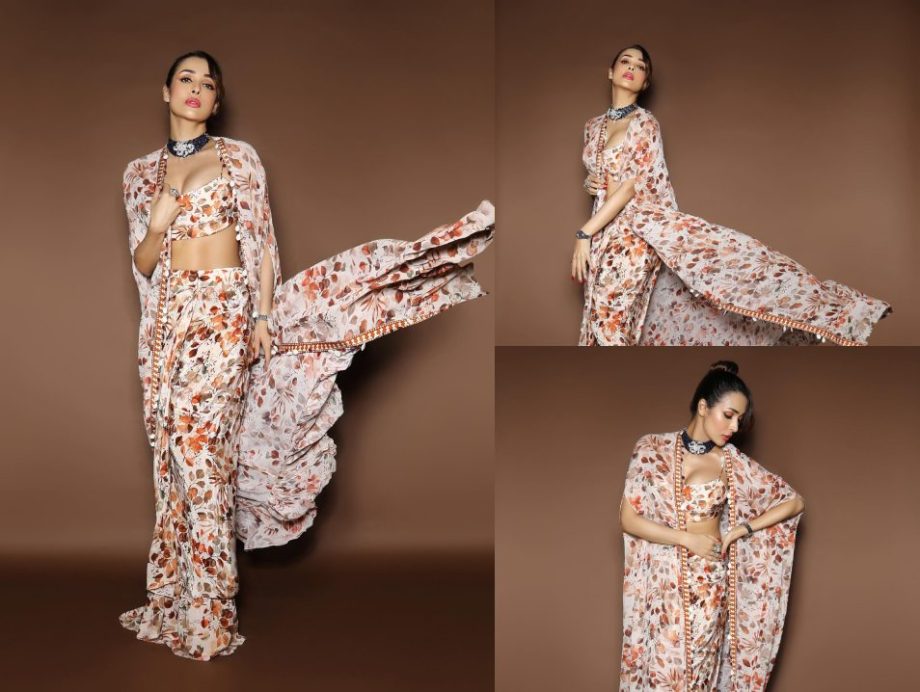 Malaika Arora is floral dream in printed skirt set, see photos 874554