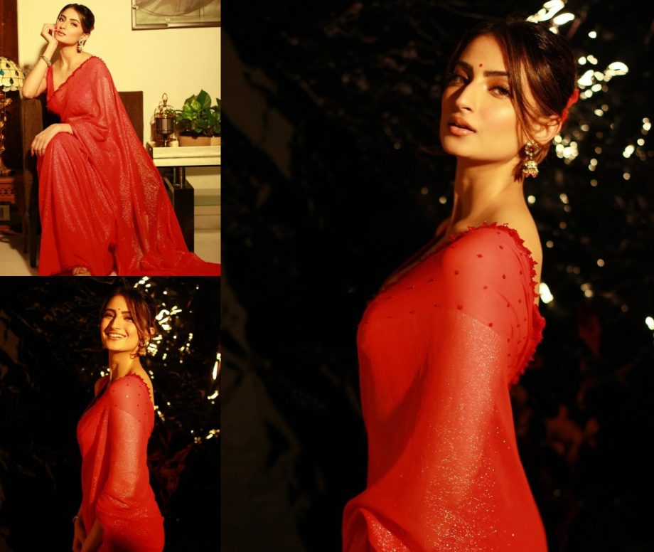 Palak Tiwari turns ravishing in sparkly red saree, celebrates ‘desi’ Christmas 875478