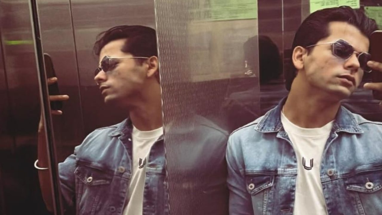 Siddharth Nigam’s Denim-on-denim Look Is No Miss, Check Out