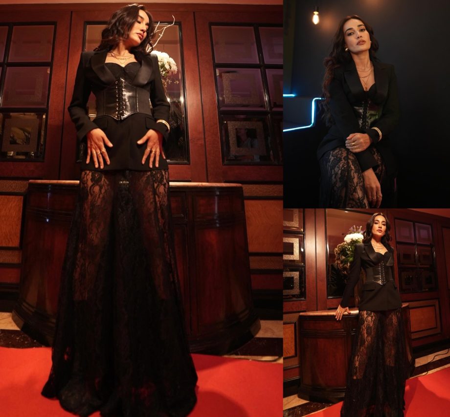 Surbhi Jyoti exudes divine chic in black corset lace gown 872116