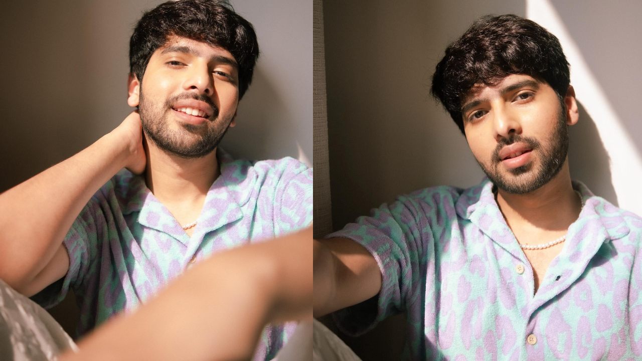 Armaan Malik taking selfie with himself | My prince charming, Prince  charming, Singer