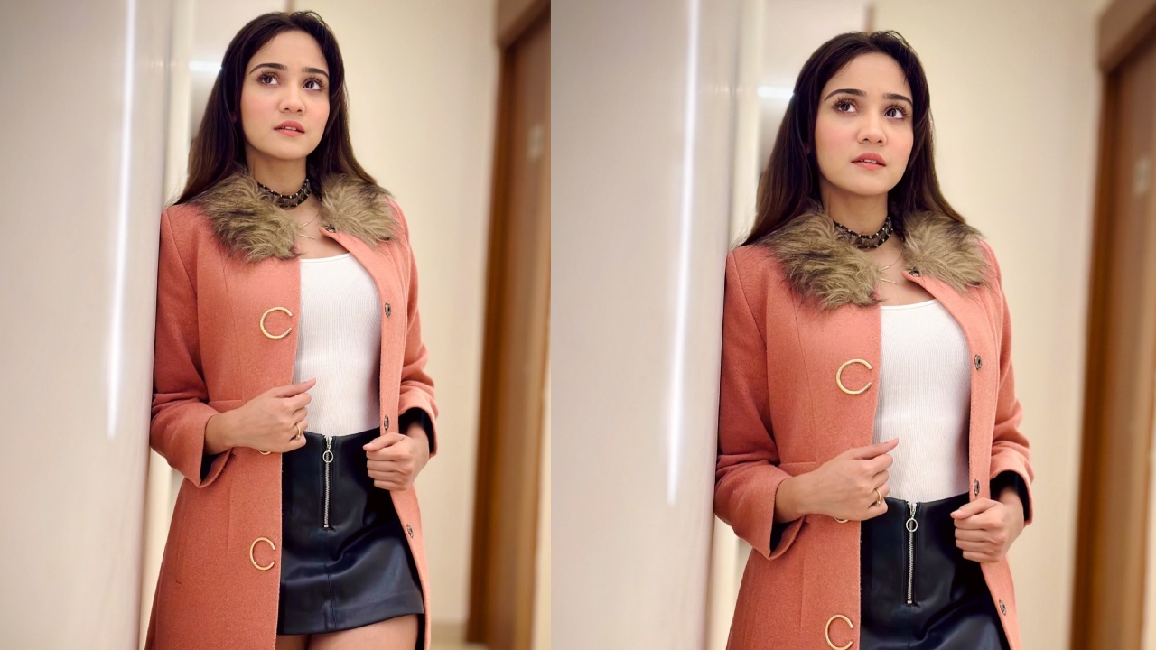 Ashi Singh hits the trench coat trend with an extra dose of sass, here’s how 878063