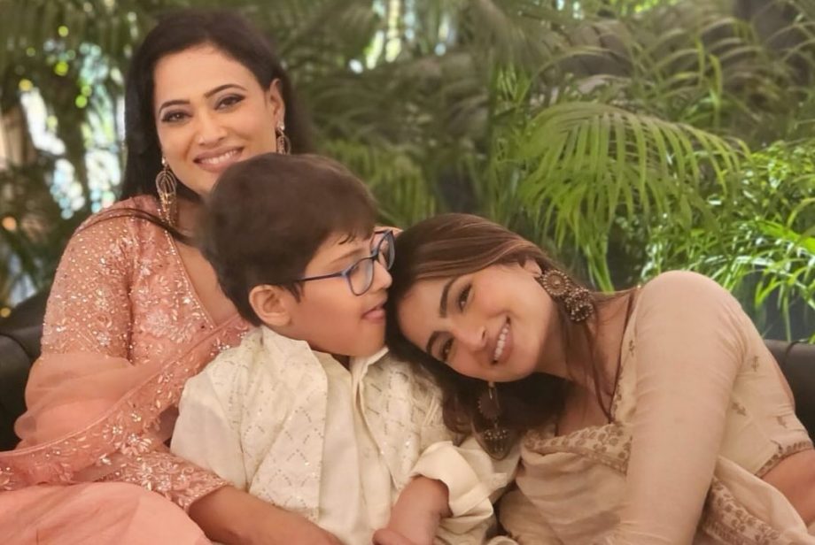 Inside Palak’s adorable fam-jam moment with Shweta Tiwari and brother Reyansh 876879