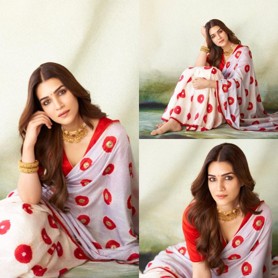 Kriti Sanon's Minimalist Saree Collections Are No Miss, Check Out 877192