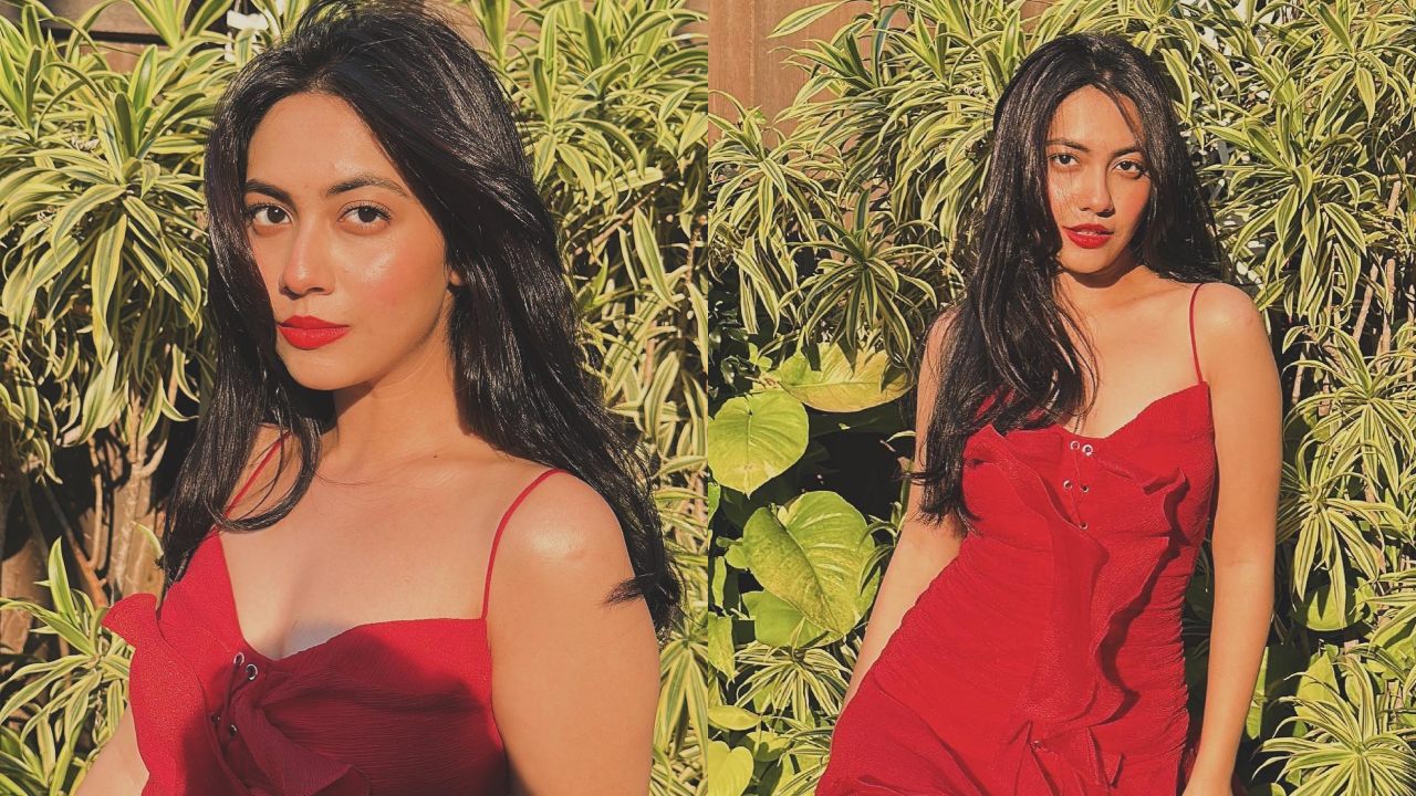 Reem Shaikh Looks Red Hot In Ruffle Mini Dress With Red Lips, See Photos