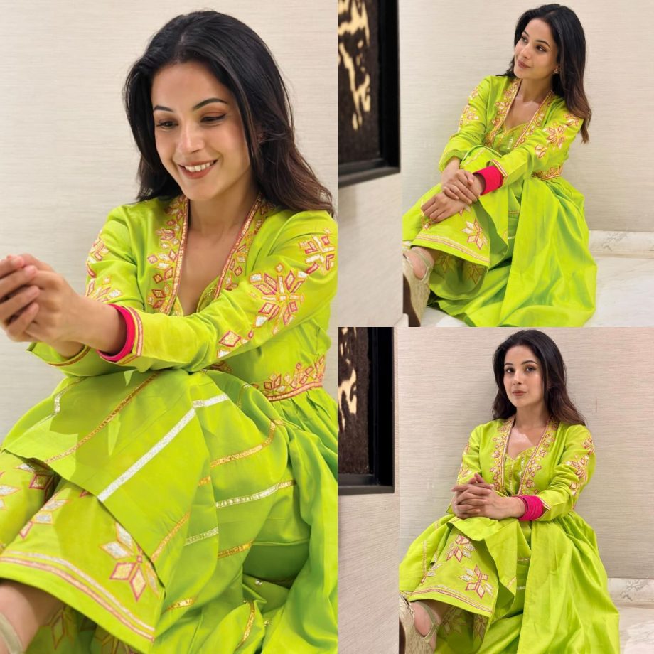 Shehnaaz Gill turns goddess in parrot green kurta set, see photos 878224