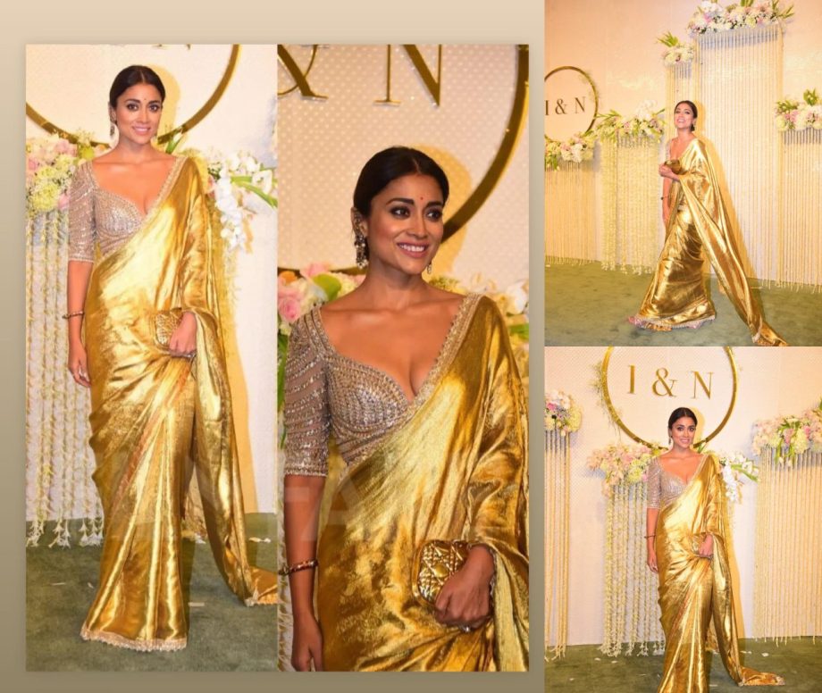 Shriya Saran is all glam personified in golden saree at Ira Khan’s reception [Viral Photos] 878535