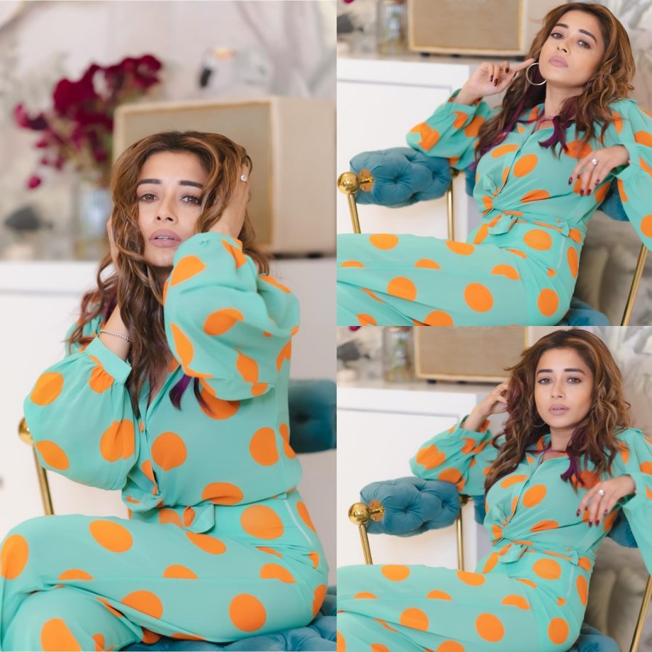 Tina Datta Nails the Fashion Game in a Cute Blue Polka Dot Outfit 878782