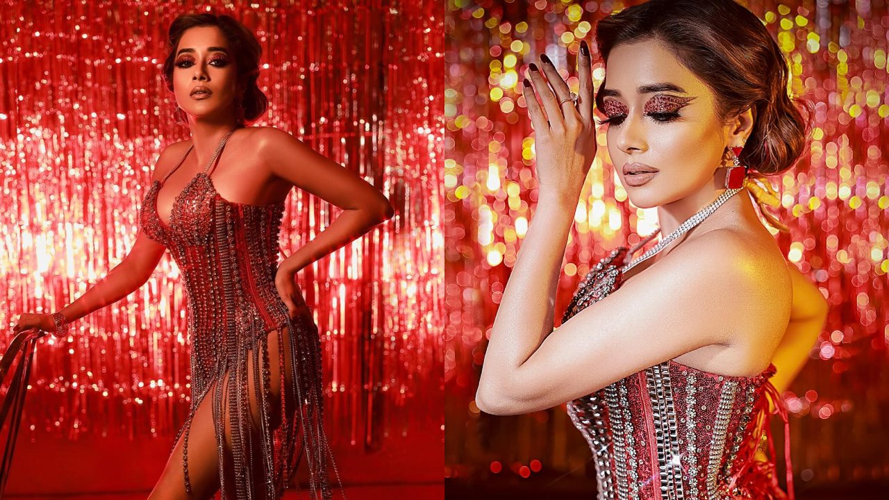 Tina Datta Raises Hotness Bar In Red Shimmery Monokini Dress, See Photo 879030