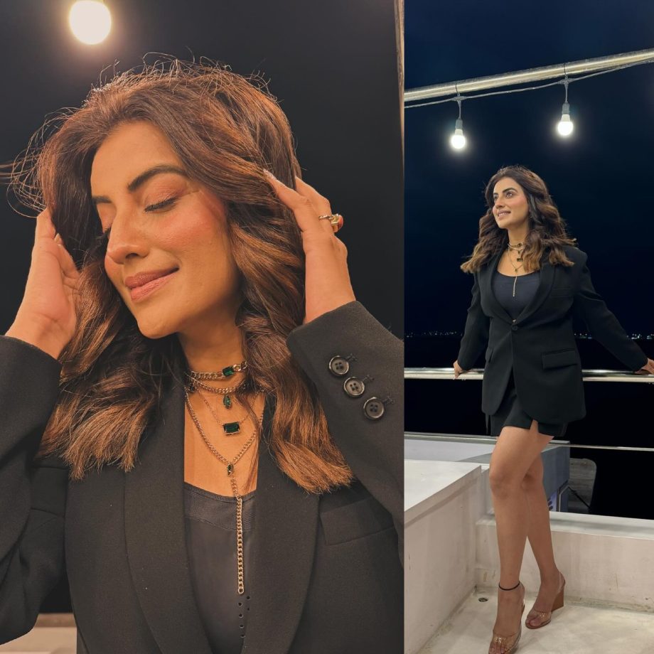 Akshara Singh Serves Chic Office 'Goals' In Black Dress With Blazer, See Photos 883768