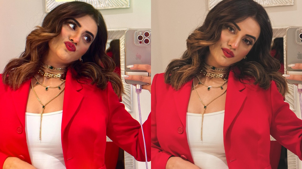 Akshara Singh Turns Up Sass In Red Blazer With Red Lipstick, See How 882514