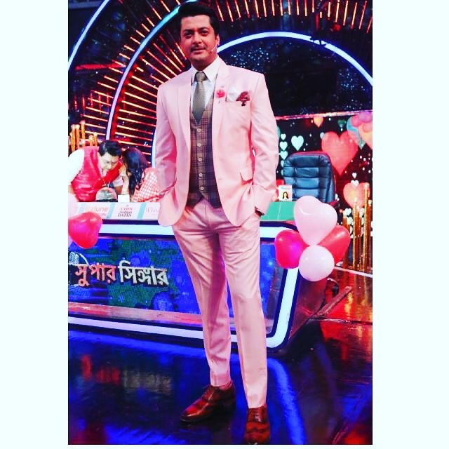 Bengal's Most Stylish: Jisshu Sengupta, Of Royalty and Classy Fashion Sense 884231