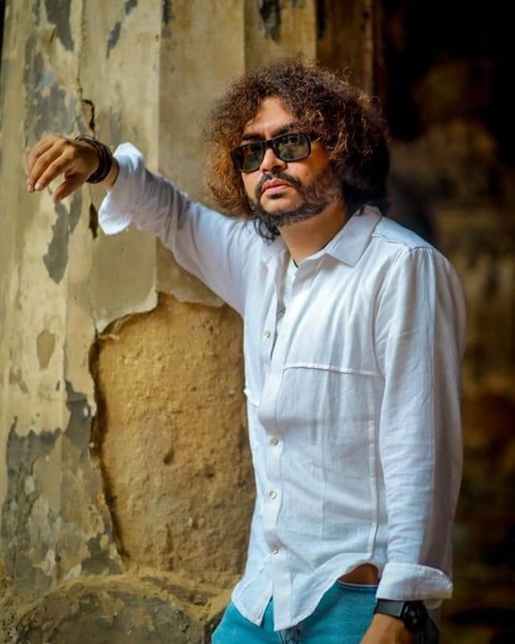 Bengal’s Most Stylish: Rupam Islam, Of Melodious Songs and Stylish Avatars 883756
