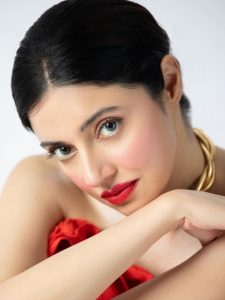 Divya Khosla Kumar is an Actress, a Passionate Director, and Much More
