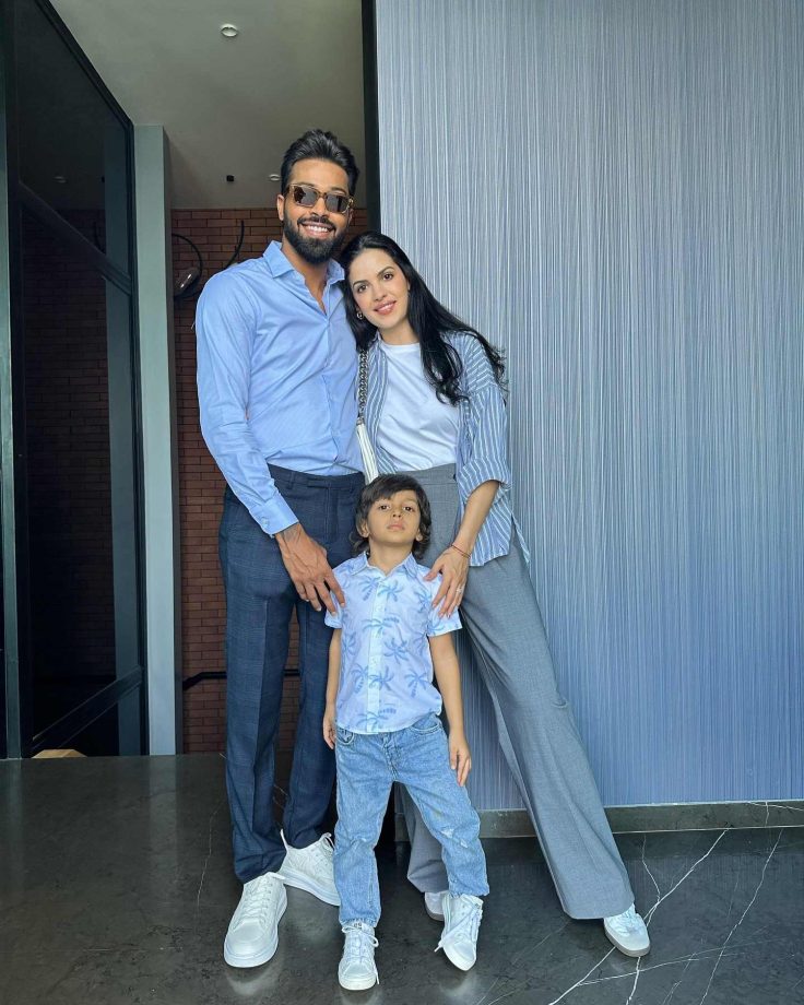 Hardik Pandya Shares A Million-dollar Family Photo On Valentine's Day 882396