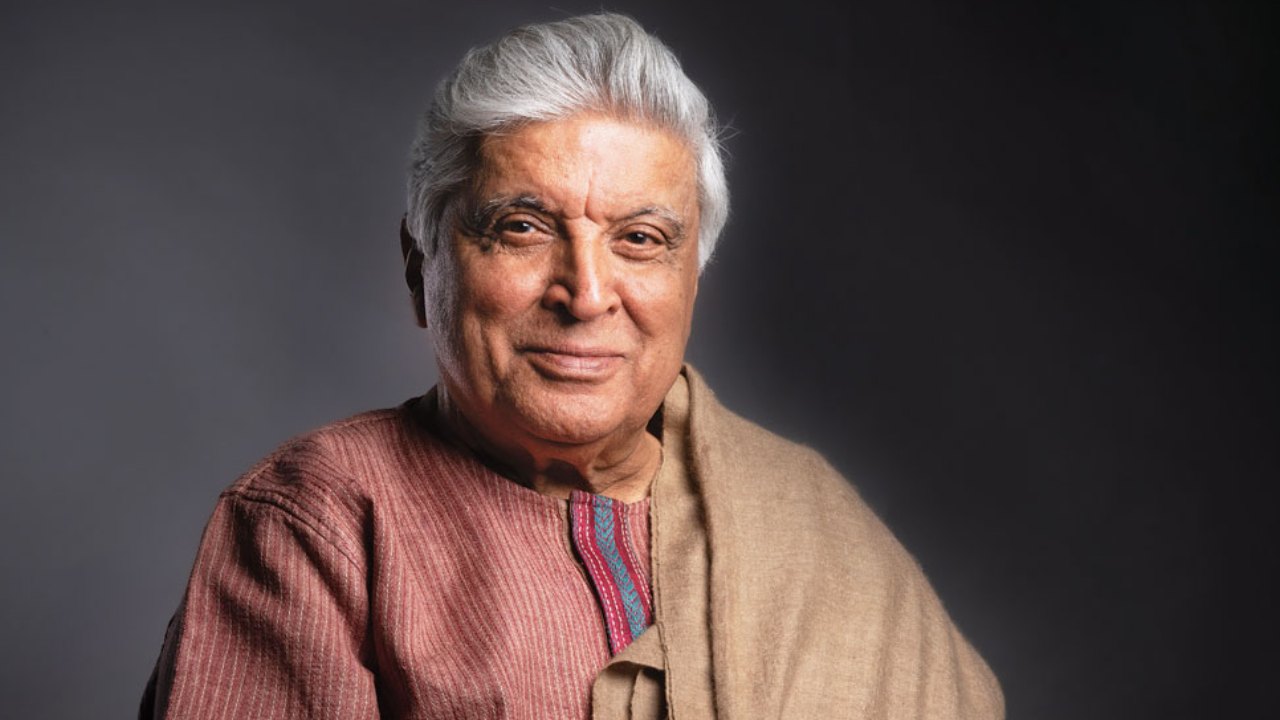 Not Bawarchi, Please!  Leave  The  Classics Alone, Here’s What Hrishikesh Mukherjee, Javed Akhtar  Have To Say 881830