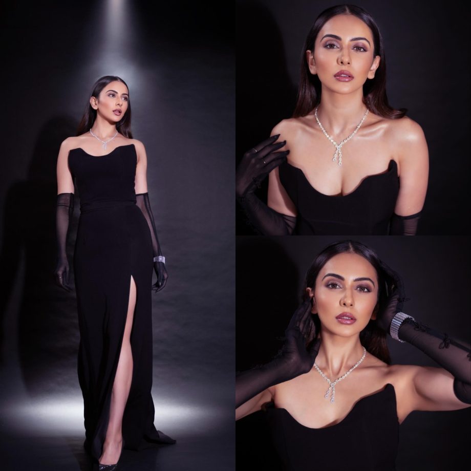 Rakul Preet Singh Revives Old Hollywood Fashion In Strapless Gown With Gloves 881115