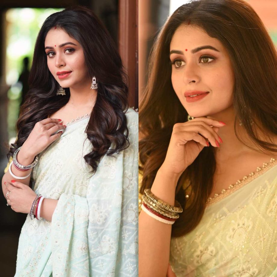 Ritabhari Chakraborty Shines With Minimalistic Style In Chikankari Saree 880870