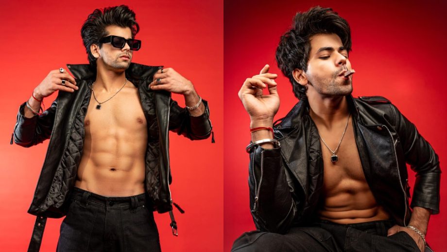 What Swag! Siddharth Nigam's Shirtless Avatar Stabs Hearts 881581