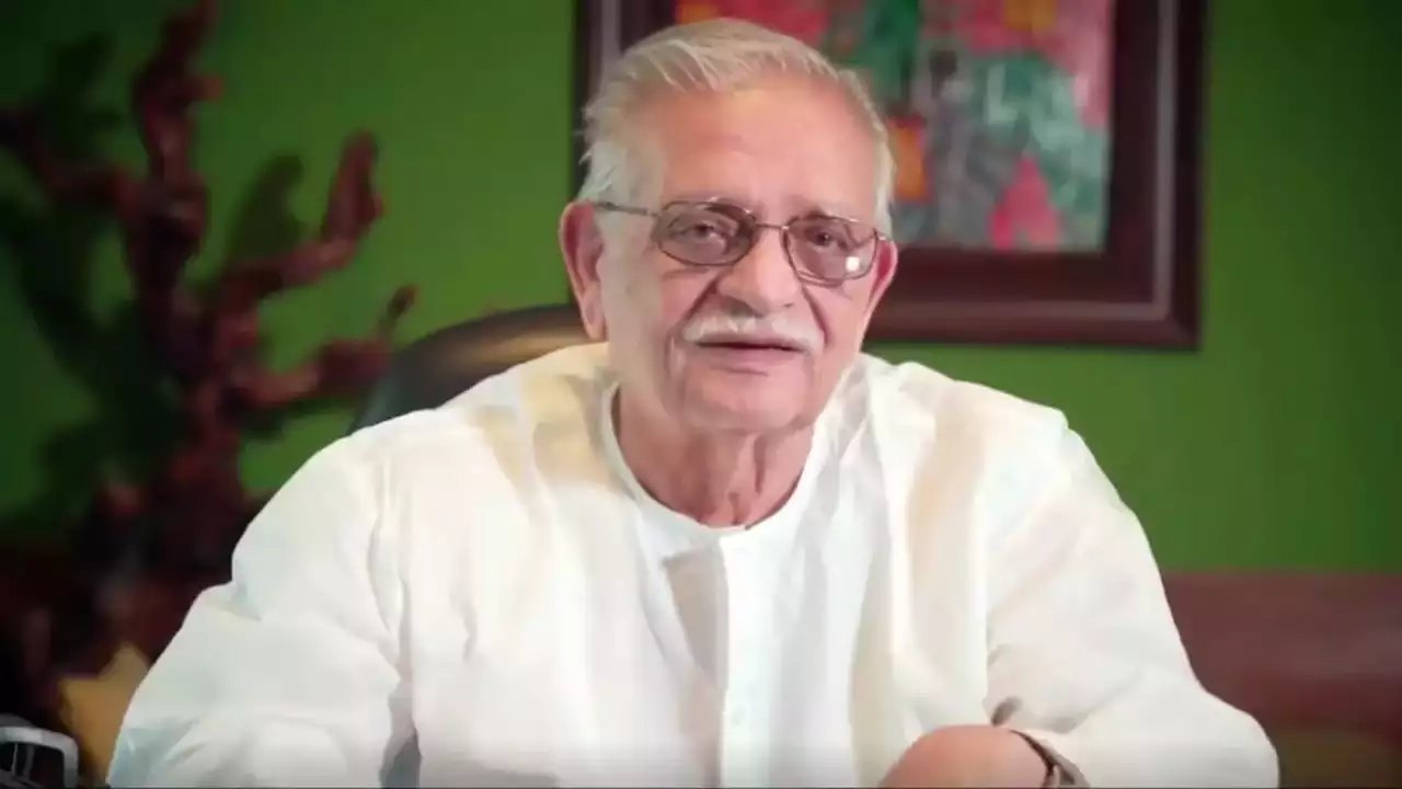When Jnanpith Winner Gulzar  In  A Throwback  Interview  Spoke About His Love For Urdu 882893