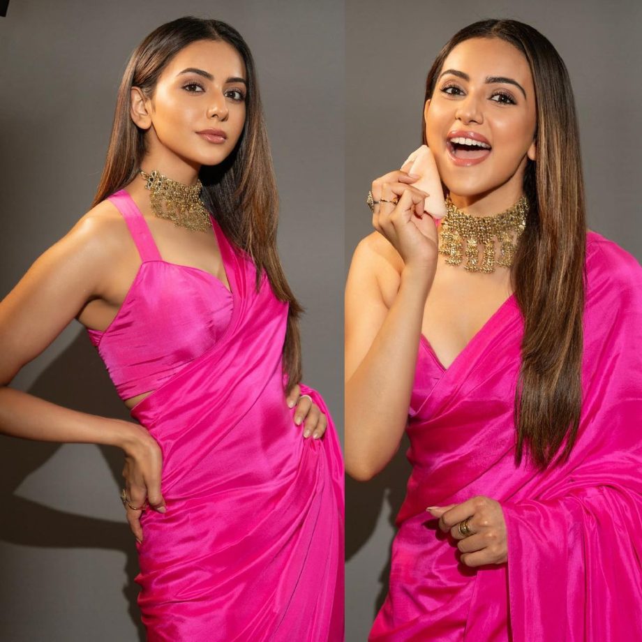 Alia Bhatt Or Rakul Preet Singh: Who Looks Mesmerizing In Rani Pink Simple Saree? 887606