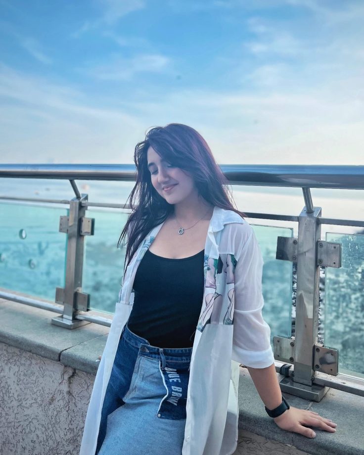 Casual Cool: Ashnoor Kaur's Street Style Game Strong In A Black-White Jacket And Blue Shorts 885912