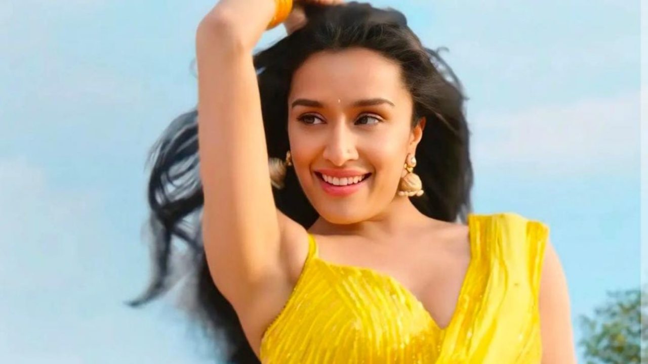 Celebrating 1 Year Of 'Tu Jhoothi Main Makkaar' & The Phenomenal Shraddha Kapoor in 'Show Me The Thumka'! 886022