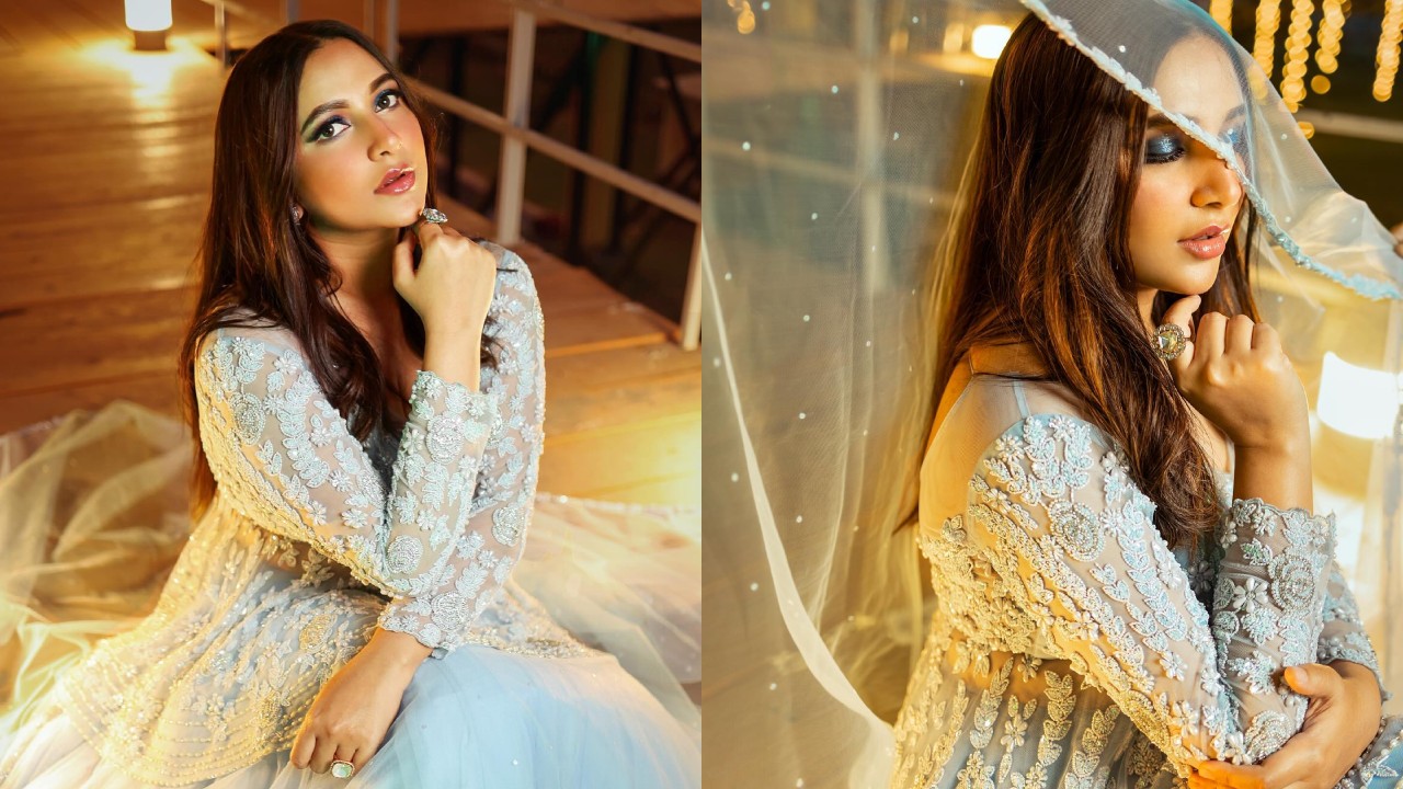 Ethereal Beauty: Subhashree Ganguly Steals The Spotlight In A Powder Blue Lehenga Set 886775